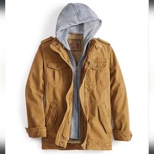 Levi's Men’s Sherpa Lined Two Pocket Hooded Trucker Jacket - L